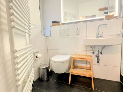 2-Zimmer-Wohnung mit Sonnenbalkon in Top Lage von Unterbilk