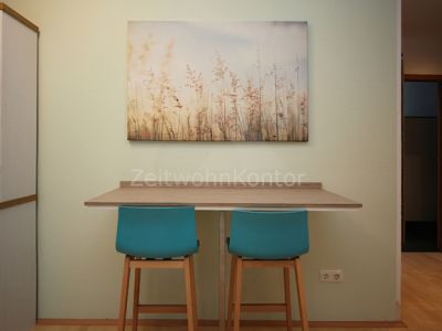 Schick modern, ruhig und zentral, mit Balkon und Garten!