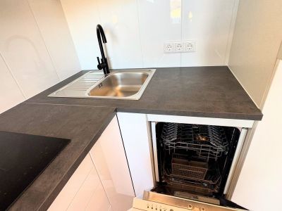 F&uuml;rstenwall: komplett saniertes 2-Zimmer-Apartment im Hinterhof