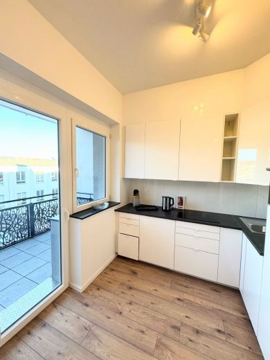 F&uuml;rstenwall: komplett saniertes 2-Zimmer-Apartment im Hinterhof