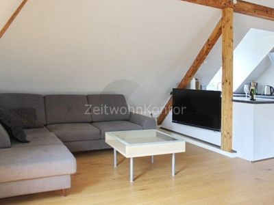 Zeitwohnkontor: Kurzer Weg nach D&uuml;sseldorf und Essen: 2-Raumwohnung  WLAN, Parkett, Garage, Kaminofen