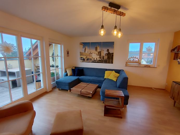 M&ouml;blierte 3-Zimmer Maisonette-Wohnung mit Balkon in Halle (Saale)