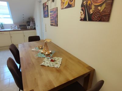 M&ouml;blierte 3-Zimmer Maisonette-Wohnung mit Balkon in Halle (Saale)