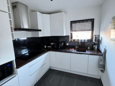 2 Zi Wohnung voll m&ouml;bliert 20min von Bonn zu vermieten