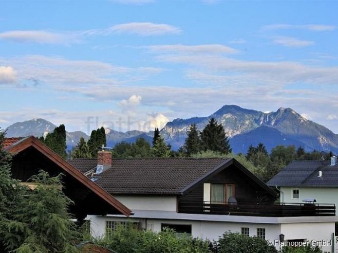 H&uuml;bsche 2-Zimmer-Wohnung mit gro&szlig;er Sonnenterrasse in Bernau am Chiemsee