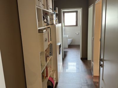 Luxuri&ouml;ses 3 Zimmer Apartment im Herzen von Niederkassel