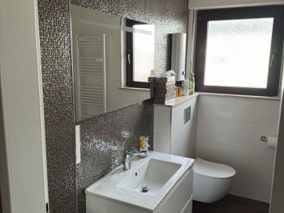 Luxuri&ouml;ses 3 Zimmer Apartment im Herzen von Niederkassel