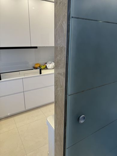 Luxuri&ouml;ses 3 Zimmer Apartment im Herzen von Niederkassel