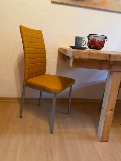 Zwei Zimmer Wohnung im Rhein-Gebiet zu vermieten