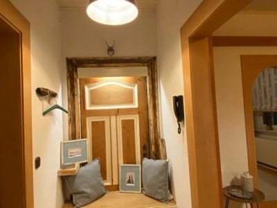 Zwei Zimmer Wohnung im Rhein-Gebiet zu vermieten