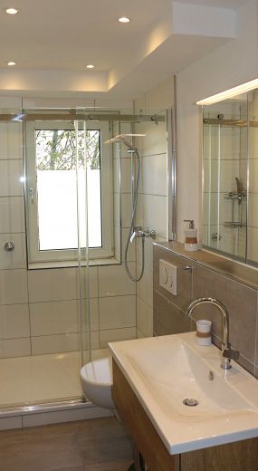 Alt-Oberkassel: Sehr schickes Apartment in Top Lage von Oberkassel