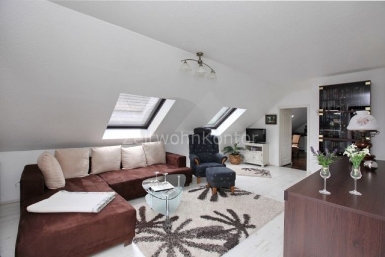 ZeitwohnKontor: Modern m&ouml;blierte 2-Raum-Whg mit Balkon und WLAN in ruhiger Gr&uuml;nlage N&auml;he Centro