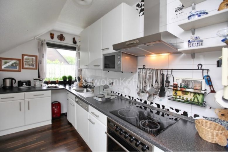 ZeitwohnKontor: Modern m&ouml;blierte 2-Raum-Whg mit Balkon und WLAN in ruhiger Gr&uuml;nlage N&auml;he Centro