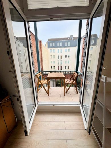 Unterbilk: Klasse Wohnung mit Balkon in Top-Lage