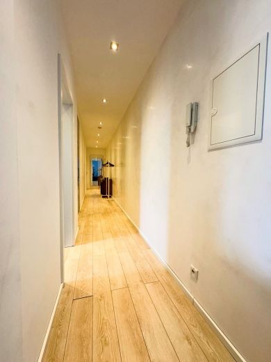 Unterbilk: Klasse Wohnung mit Balkon in Top-Lage