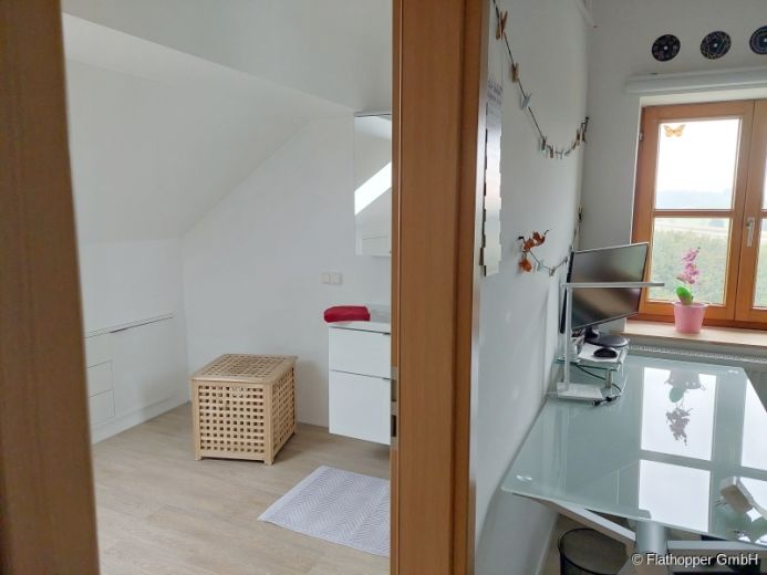 Geschmackvolle Dachgeschosswohnung N&auml;he Ampfing bei M&uuml;hldorf am Inn