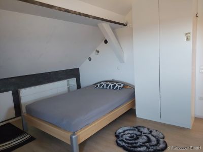 Geschmackvolle Dachgeschosswohnung N&auml;he Ampfing bei M&uuml;hldorf am Inn