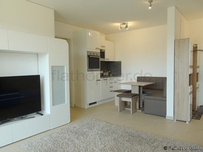 Elegante 2-Zimmer-Wohnung mit Stellplatz und Balkon in M&uuml;nchen - Riem
