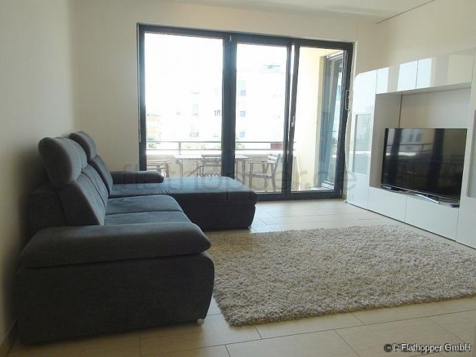 Elegante 2-Zimmer-Wohnung mit Stellplatz und Balkon in M&uuml;nchen - Riem