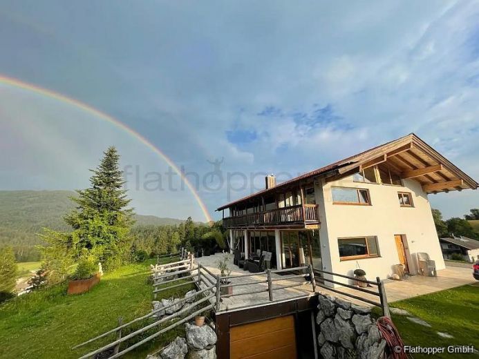 Lichtdurchflutetes Traumhaus in ruhiger Lage bei Fischbachau