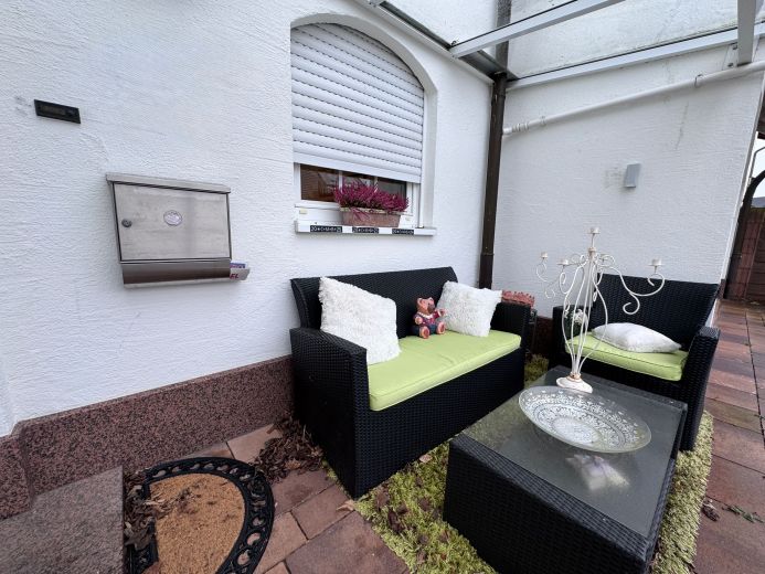 Ruhige Lage - Sehr gute Verbindung A6/A8/A1