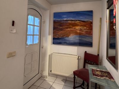 Ruhige Lage - Sehr gute Verbindung A6/A8/A1