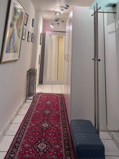 Ruhige Lage - Sehr gute Verbindung A6/A8/A1