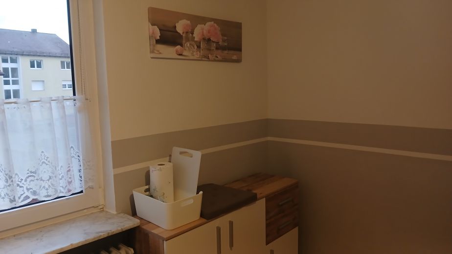 M&ouml;bliertes Zimmer,  Dusche,  WC , separater Eingang,  ruhige Lage