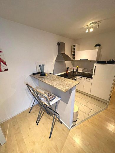 2-Zimmer-Wohnung mit Balkon im Zentrum von D&uuml;sseldorf