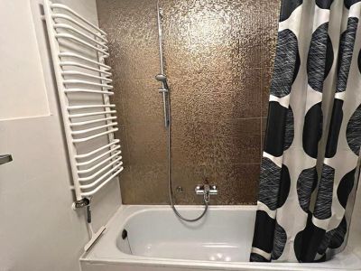 2-Zimmer-Wohnung mit Balkon im Zentrum von D&uuml;sseldorf