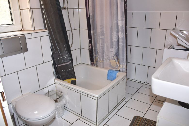 Pempelfort: 2 Zimmer-Maisonette-Apartment