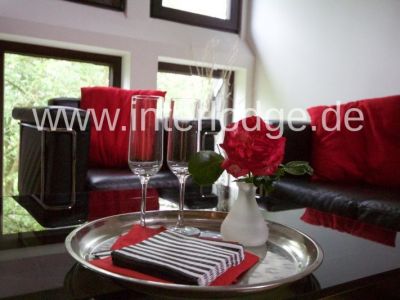 INTERLODGE Traumhafte Loftwohnung in herrschaftlicher Villa in Neuss - Holzheim