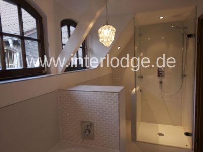 INTERLODGE Traumhafte Loftwohnung in herrschaftlicher Villa in Neuss - Holzheim