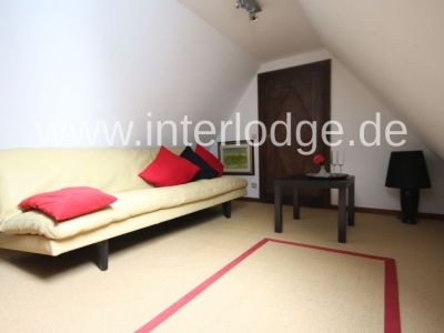 INTERLODGE Traumhafte Loftwohnung in herrschaftlicher Villa in Neuss - Holzheim