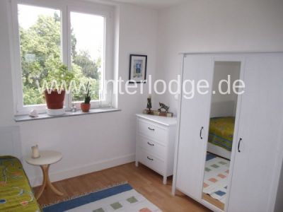 INTERLODGE Modern m&ouml;blierte Nichtraucherwohnung mit gro&szlig;er Wohnk&uuml;che in Essen-Bredeney