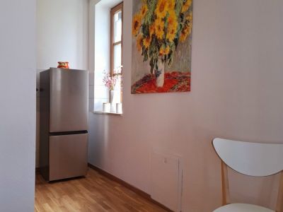 TOP Apartment mit Balkon und neuer Einrichtung - Rosenheim Zentrum