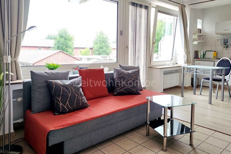 ZeitwohnKontor: Hübsches Apartment in zentraler, ruhiger Lage in Rüttenscheid mit großem Balkon, Internet aktiv