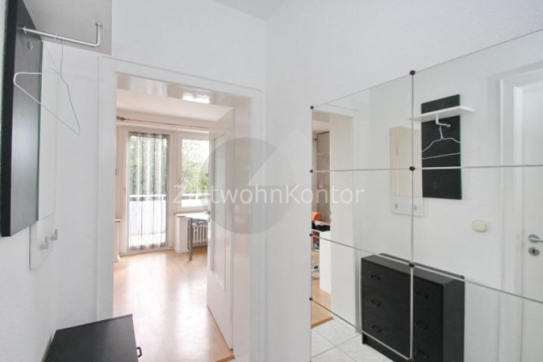 ZeitwohnKontor: H&uuml;bsches Apartment in zentraler, ruhiger Lage in R&uuml;ttenscheid mit gro&szlig;em Balkon, Internet aktiv