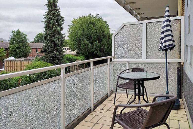 ZeitwohnKontor: H&uuml;bsches Apartment in zentraler, ruhiger Lage in R&uuml;ttenscheid mit gro&szlig;em Balkon, Internet aktiv