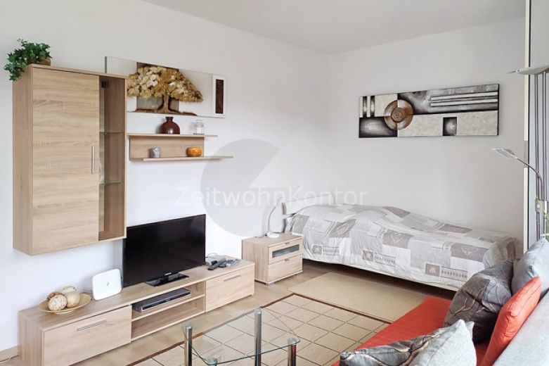 ZeitwohnKontor: H&uuml;bsches Apartment in zentraler, ruhiger Lage in R&uuml;ttenscheid mit gro&szlig;em Balkon, Internet aktiv