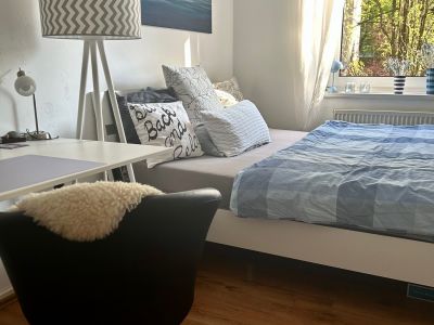 M&ouml;bliertes Zimmer auf Zeit in Hamburg &ndash; ideal f&uuml;r Projektarbeit / Einarbeitung / Interim