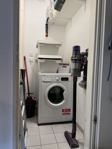 Zwischenmiete 3 Zimmer 90qm Whg m&ouml;bliert ab 03/26