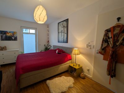 Zwischenmiete 3 Zimmer 90qm Whg m&ouml;bliert ab 03/26