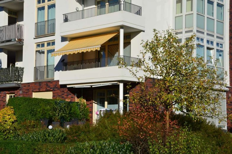 Zwischenmiete 3 Zimmer 90qm Whg m&ouml;bliert ab 03/26