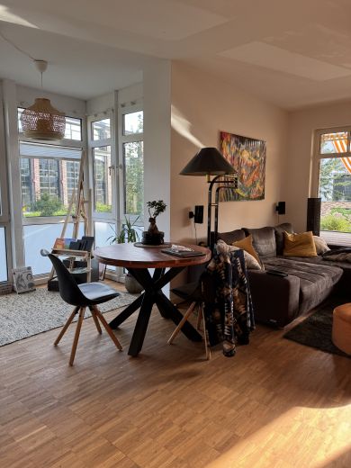 Zwischenmiete 3 Zimmer 90qm Whg m&ouml;bliert ab 03/26