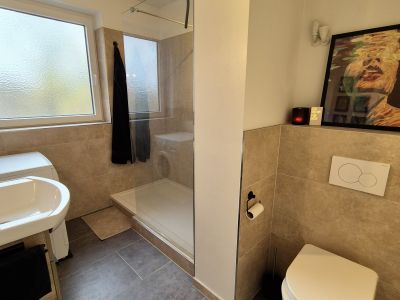 M&ouml;blierte 2 Zi. Wohnung in Hamburg Hummelsb&uuml;ttel - Balkon