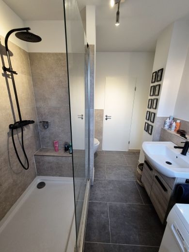 M&ouml;blierte 2 Zi. Wohnung in Hamburg Hummelsb&uuml;ttel - Balkon