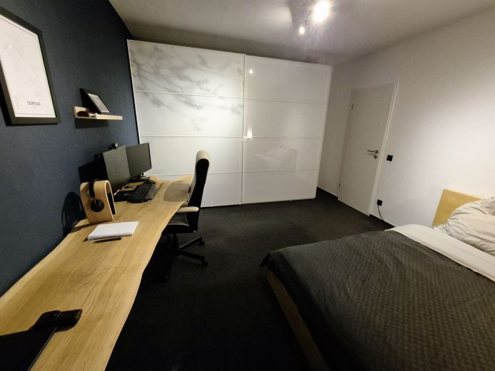 M&ouml;blierte 2 Zi. Wohnung in Hamburg Hummelsb&uuml;ttel - Balkon