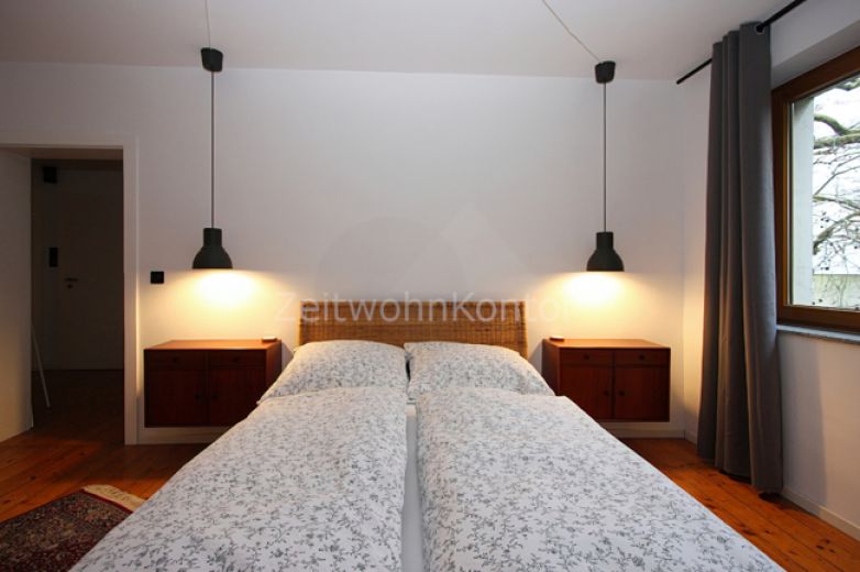 Schick m&ouml;bliert, zwei Schlafzimmer, gro&szlig;e Terrasse, Garagenstellplatz