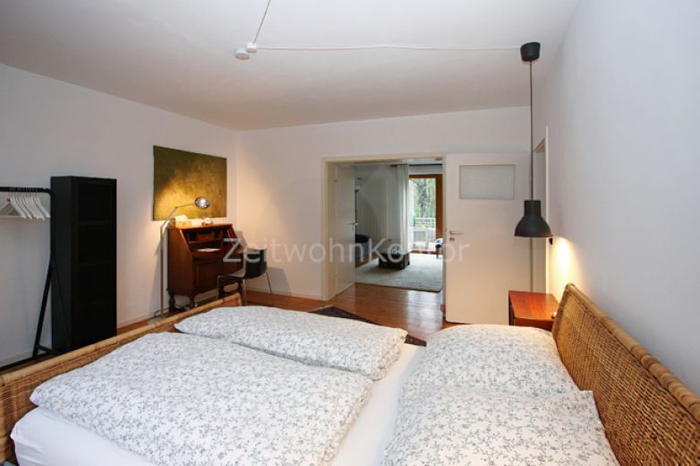 Schick m&ouml;bliert, zwei Schlafzimmer, gro&szlig;e Terrasse, Garagenstellplatz